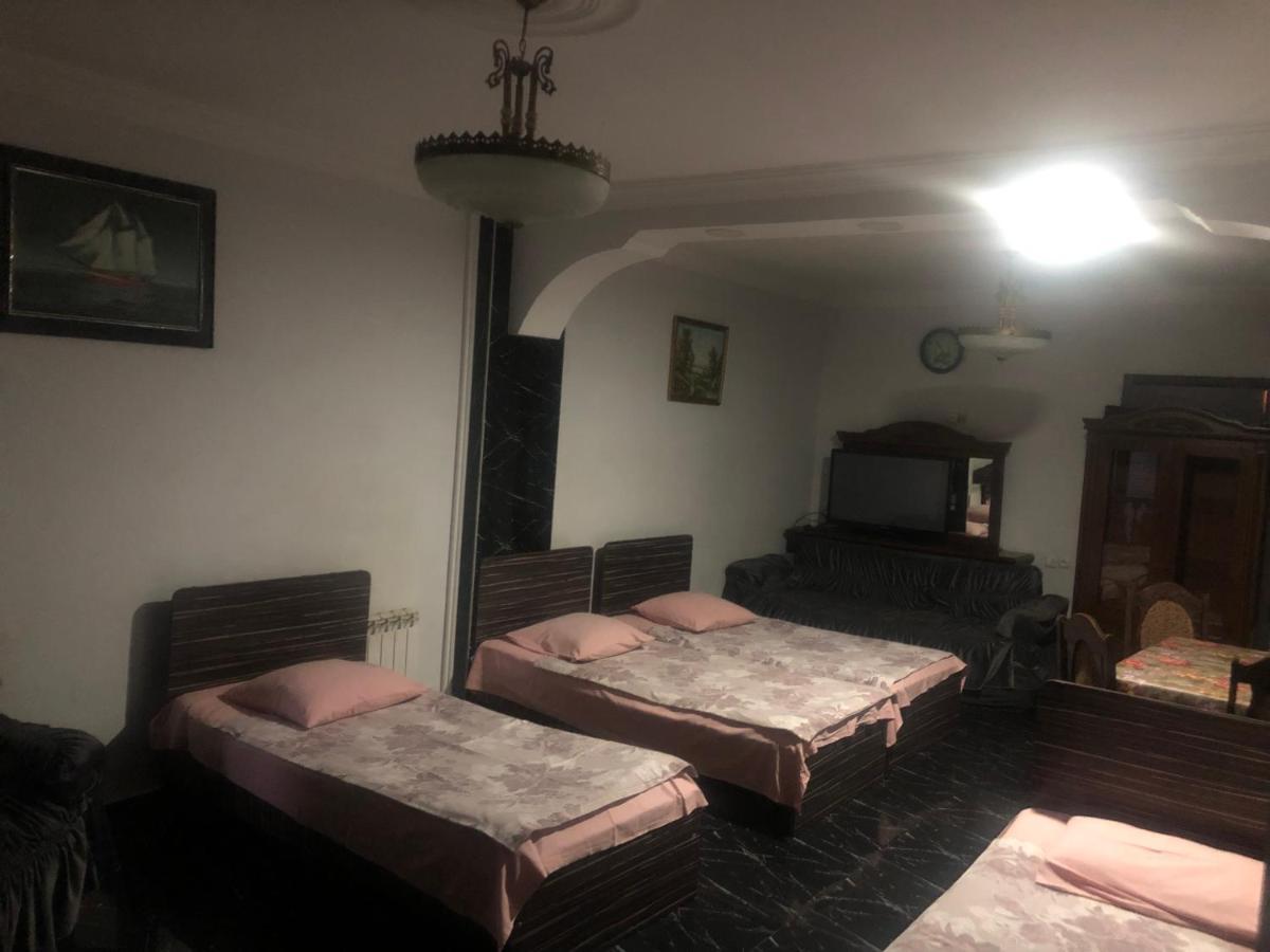 Twins Guest House By Black Sea Kobuleti Zewnętrze zdjęcie