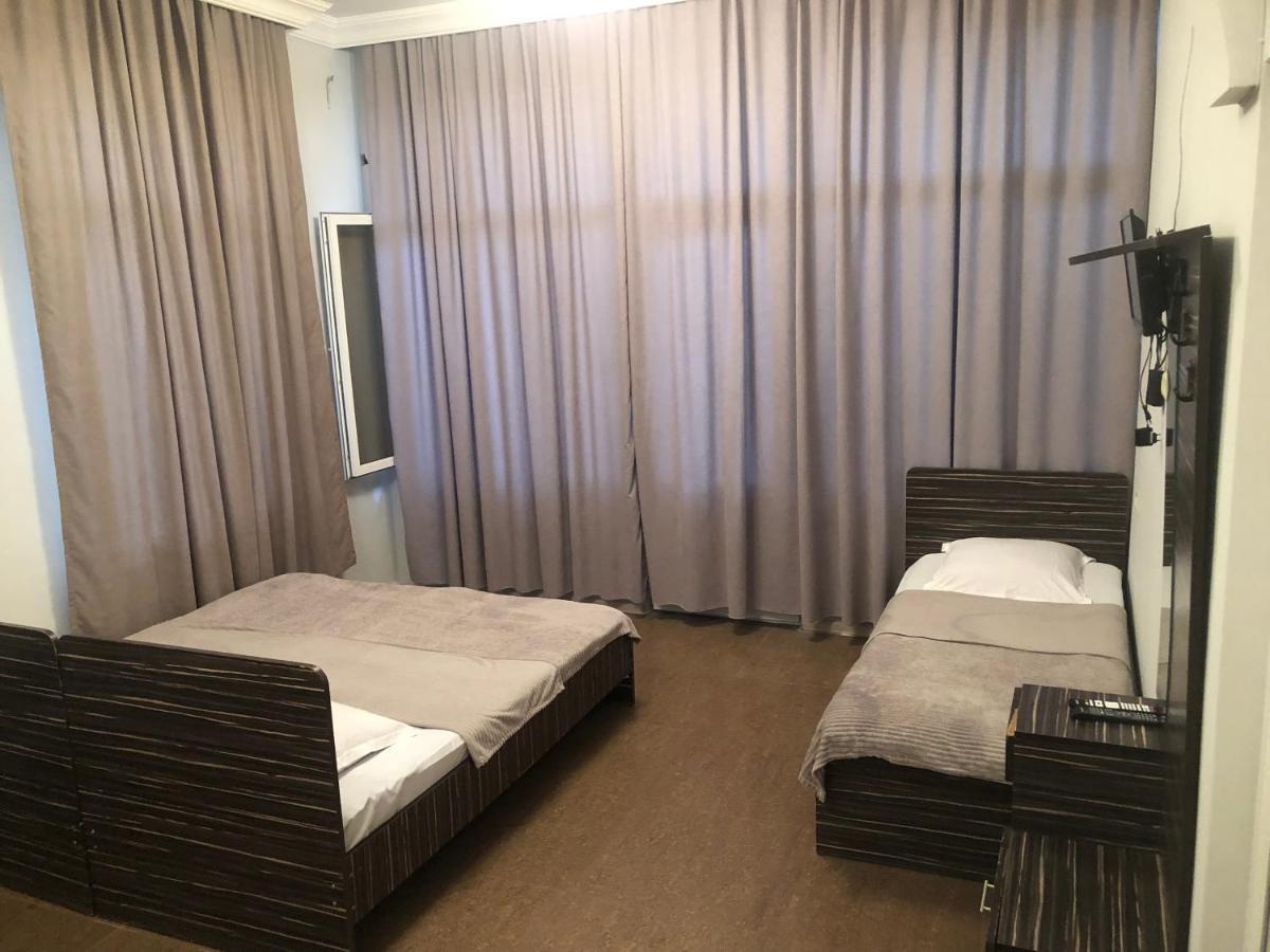 Twins Guest House By Black Sea Kobuleti Zewnętrze zdjęcie